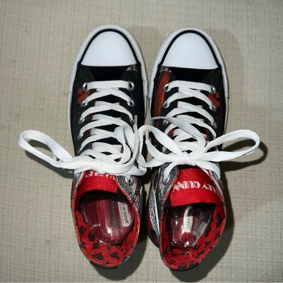 Converse Chuck Taylor Harley Quinn High Tops Mens’s Size 5 Women’s Size 7 - Picture 10 of 11